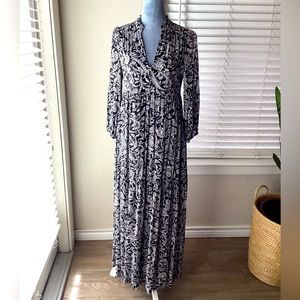 INC International Concepts Black & White Maxi Dress Size S